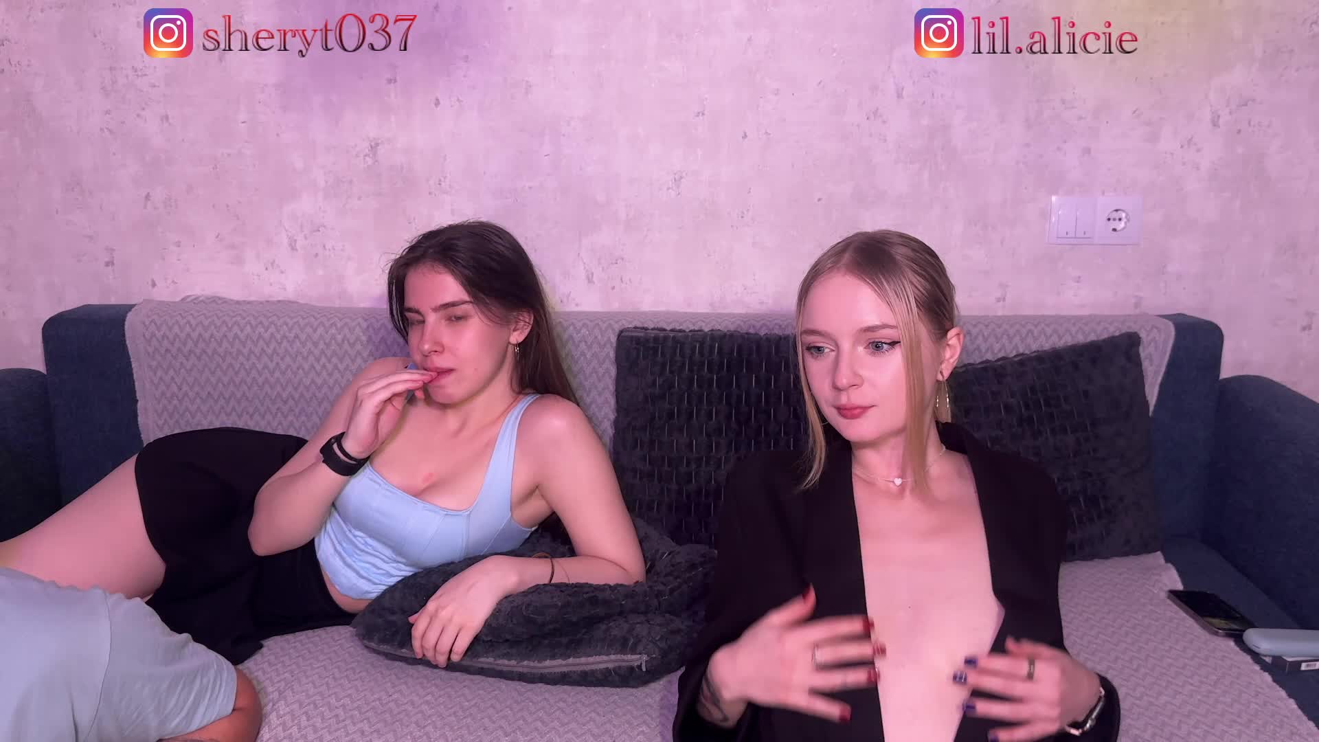 Maliinaa Live Sex December 13, 2025