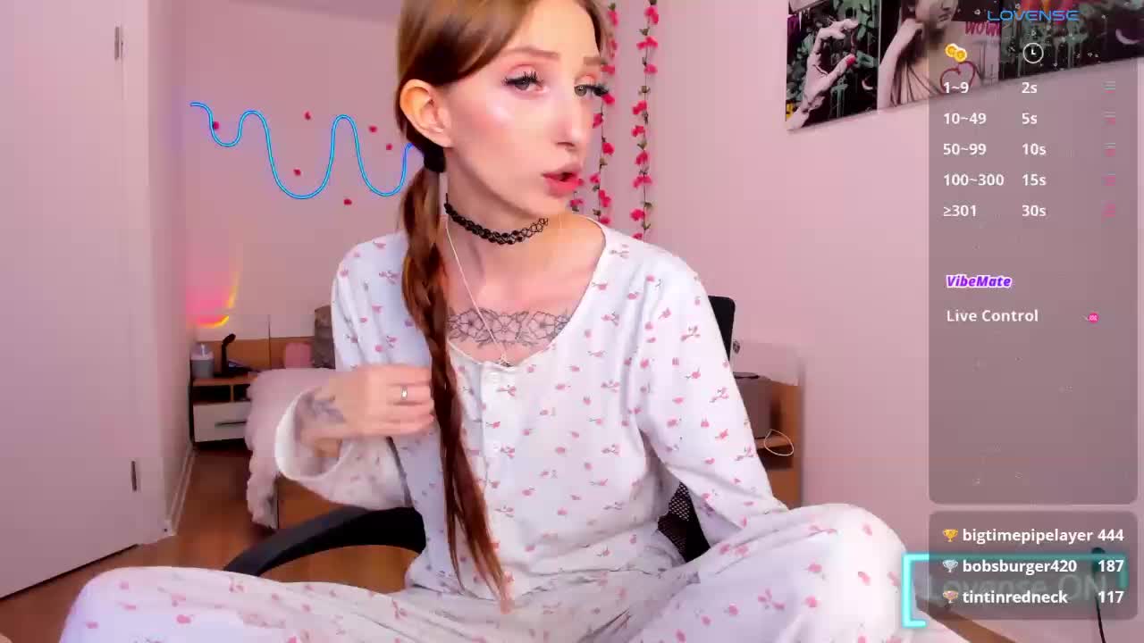 Evalore Live Sex December 14, 2025