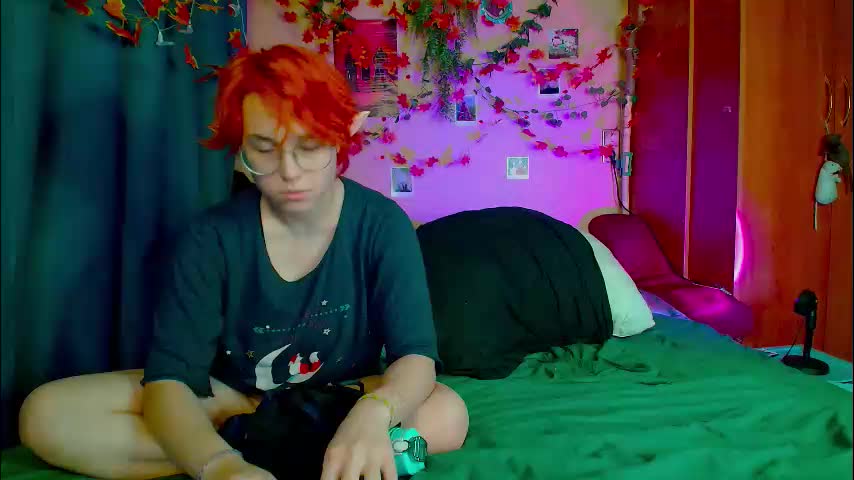 trickykitsune Live Sex December 13, 2025