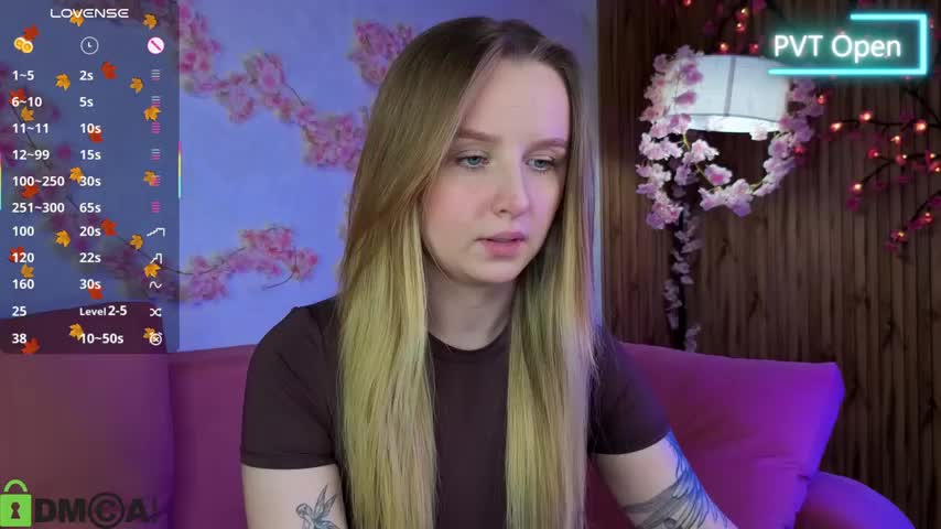 Rina_Panic Live Sex December 14, 2025