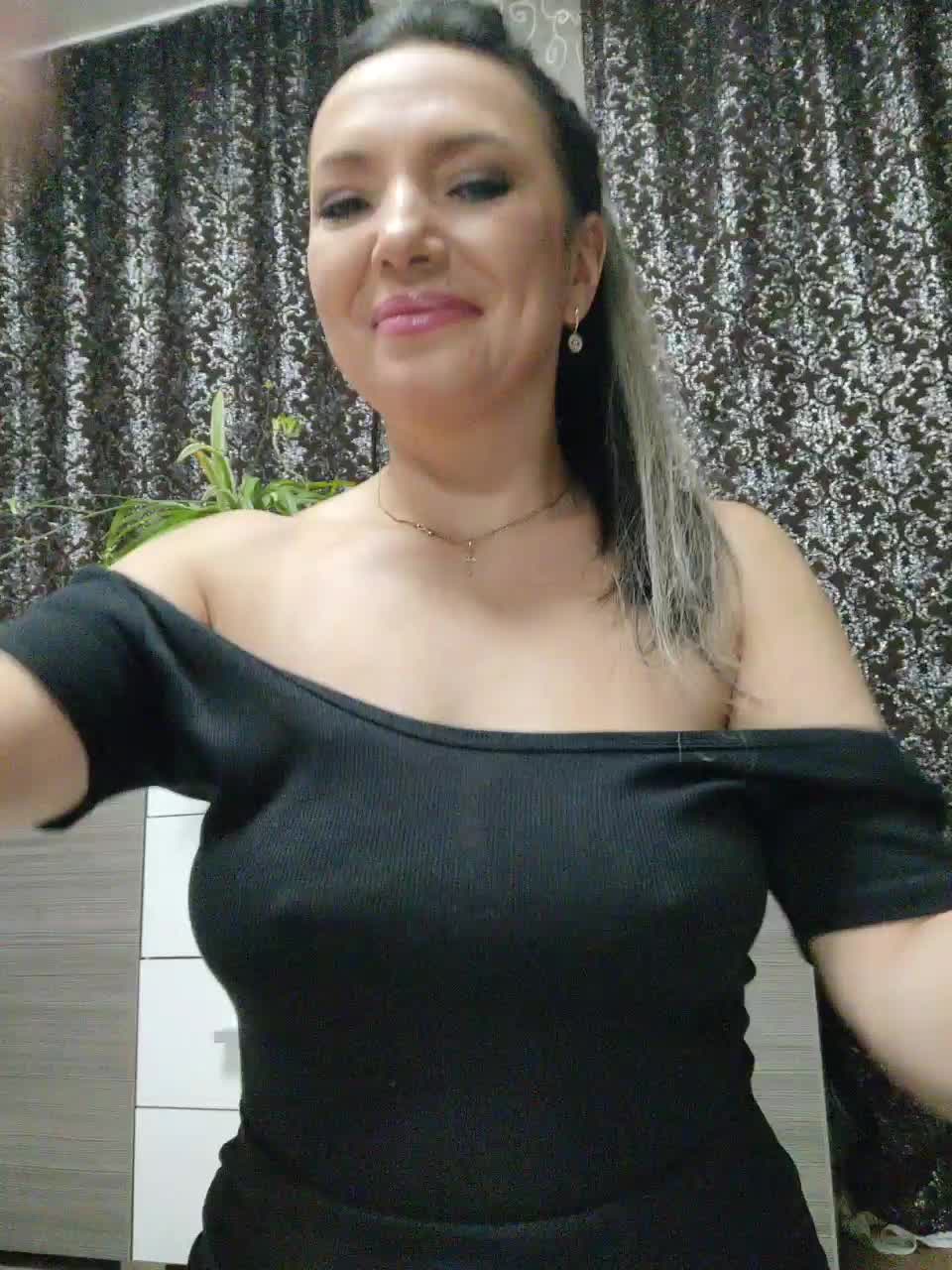 ProstoLolkaXXX Live Sex December 13, 2025