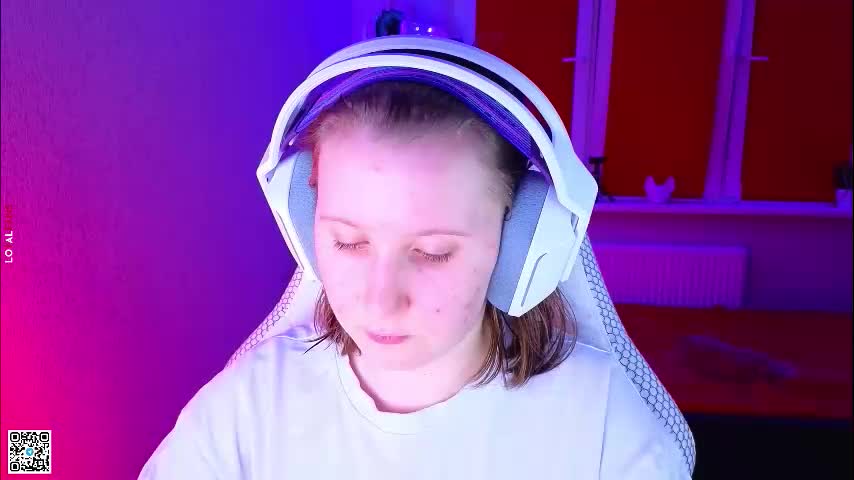 moon_avengers Live Sex December 13, 2025