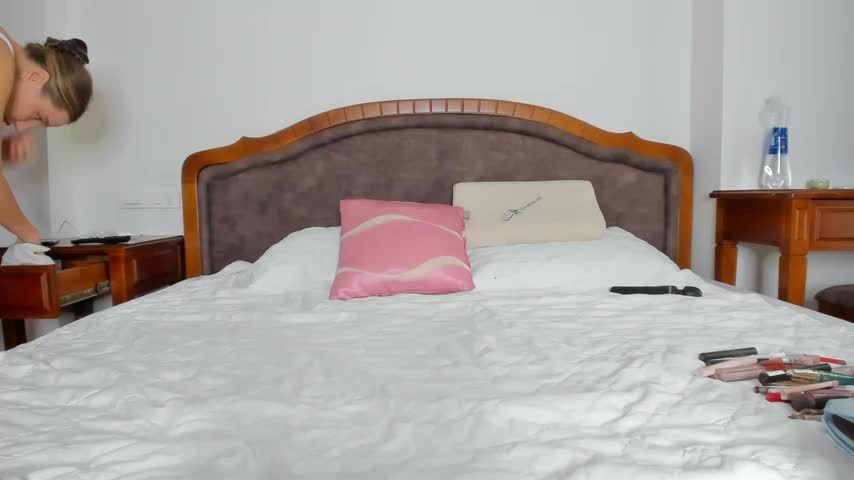 SofiClimbing Live Sex December 14, 2025