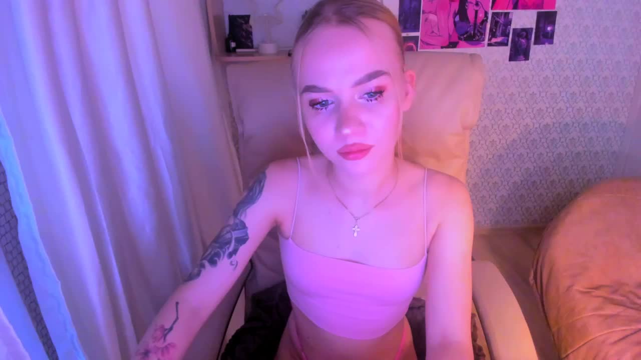 Lollyybaby Live Sex December 13, 2025