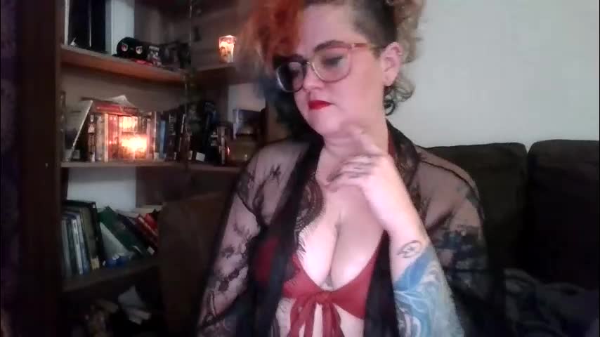 valarieak Live Sex December 13, 2025