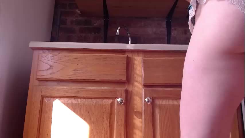 strawberrylotsacake Live Sex December 14, 2025