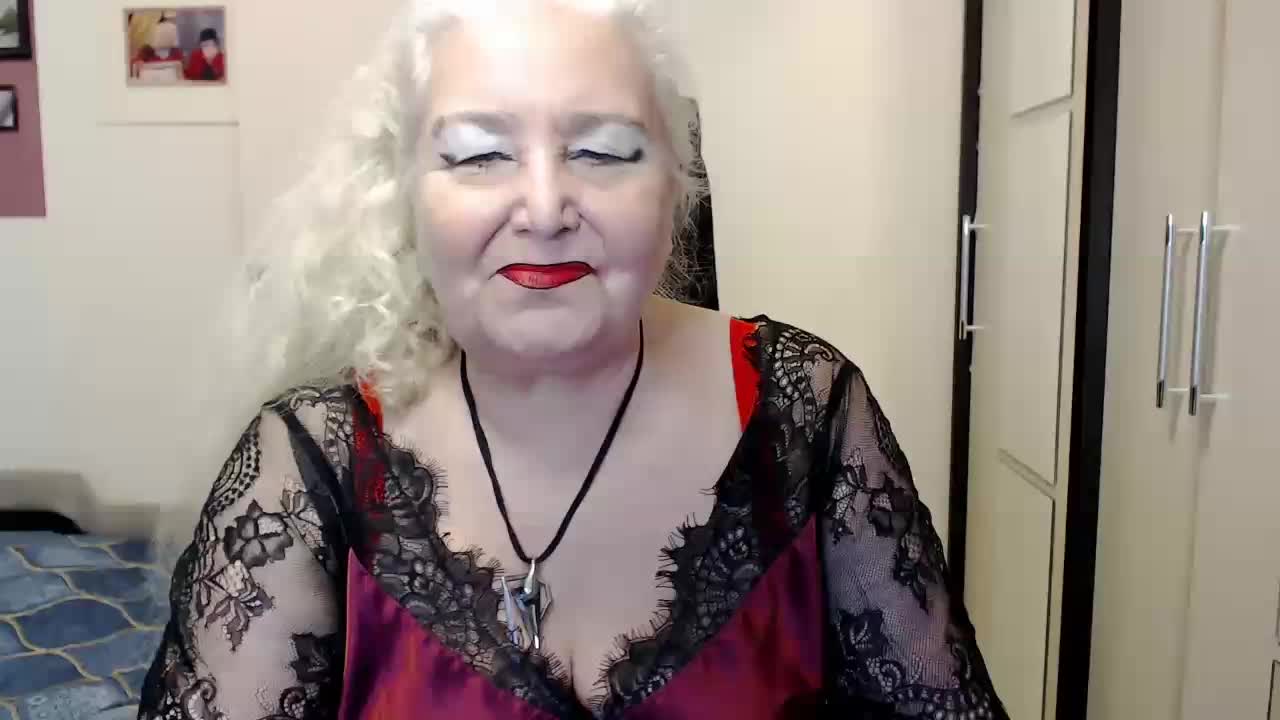 GrannyWants Live Sex December 12, 2025