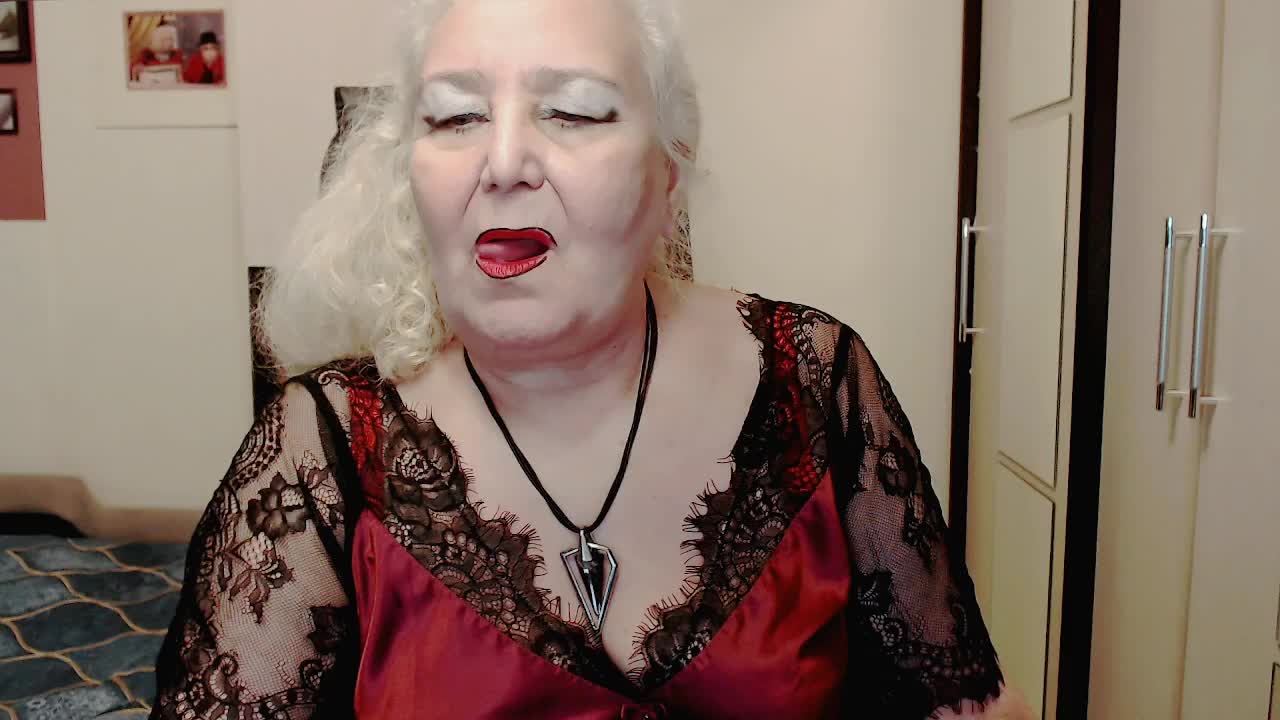 GrannyWants Live Sex December 12, 2025