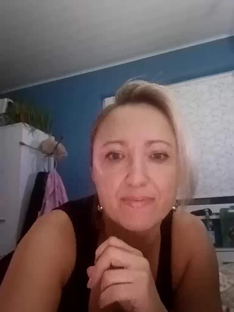 Krasotkas_duo Live Sex November 25, 2025