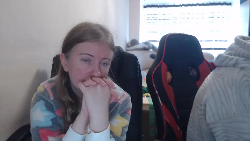 jenisandpeter Live Sex December 14, 2025