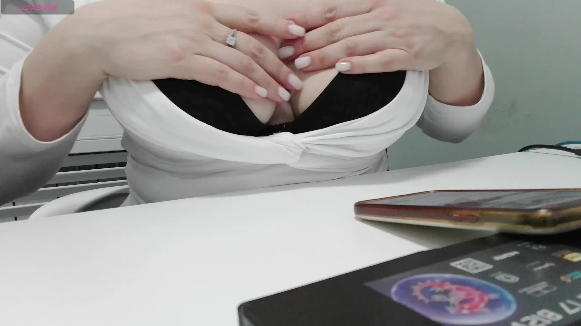 Lyalya7771 Live Sex December 15, 2025