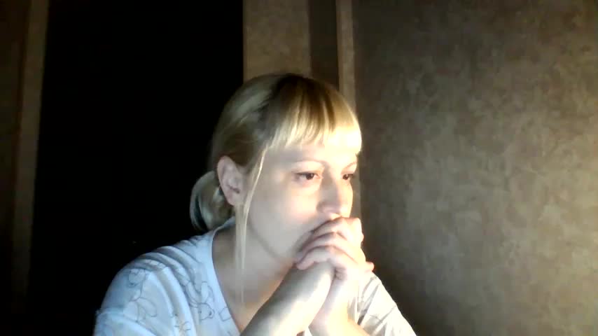 krisss2016 Live Sex December 13, 2025