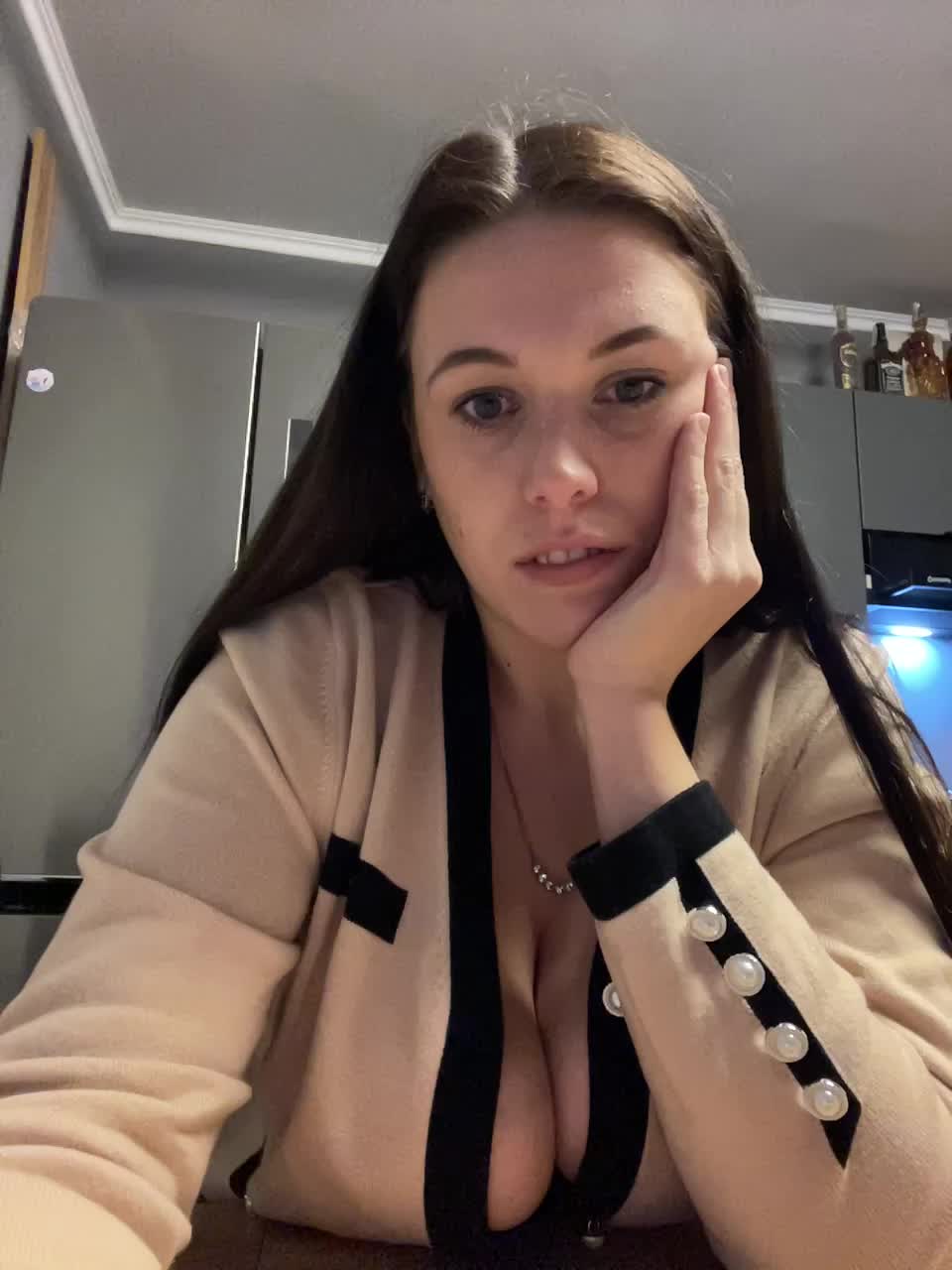 Potifays Live Sex December 13, 2025