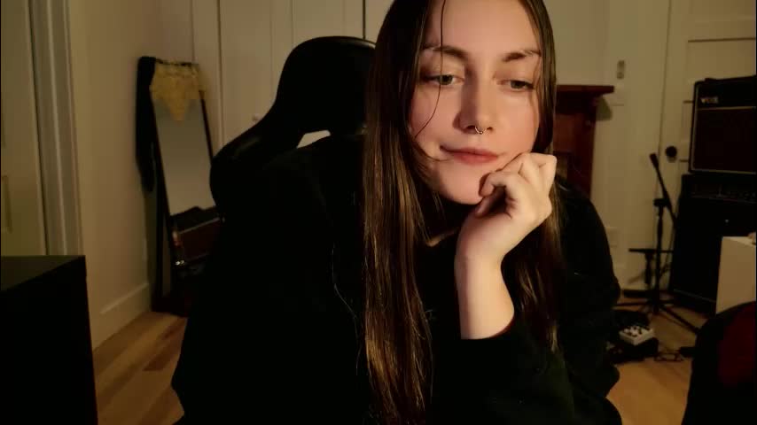 clover_tully Live Sex December 13, 2025
