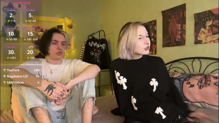 veryraretwins Live Sex November 25, 2025