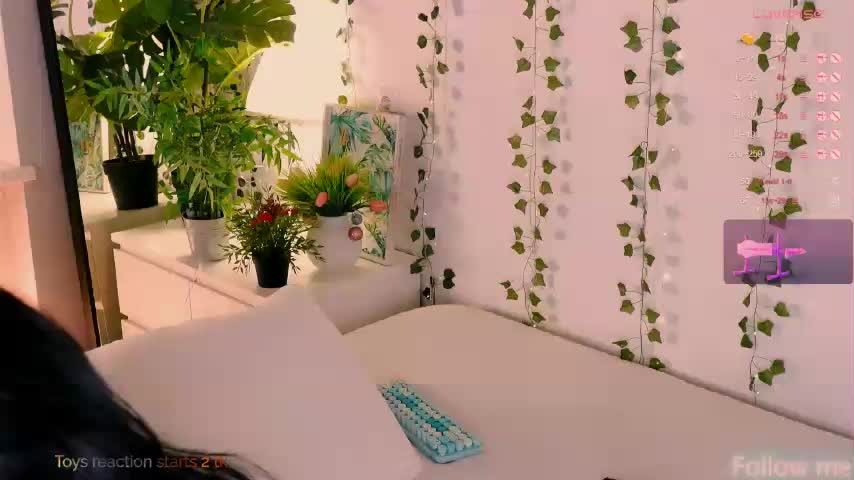 CarlyHills Live Sex 2025.11.24