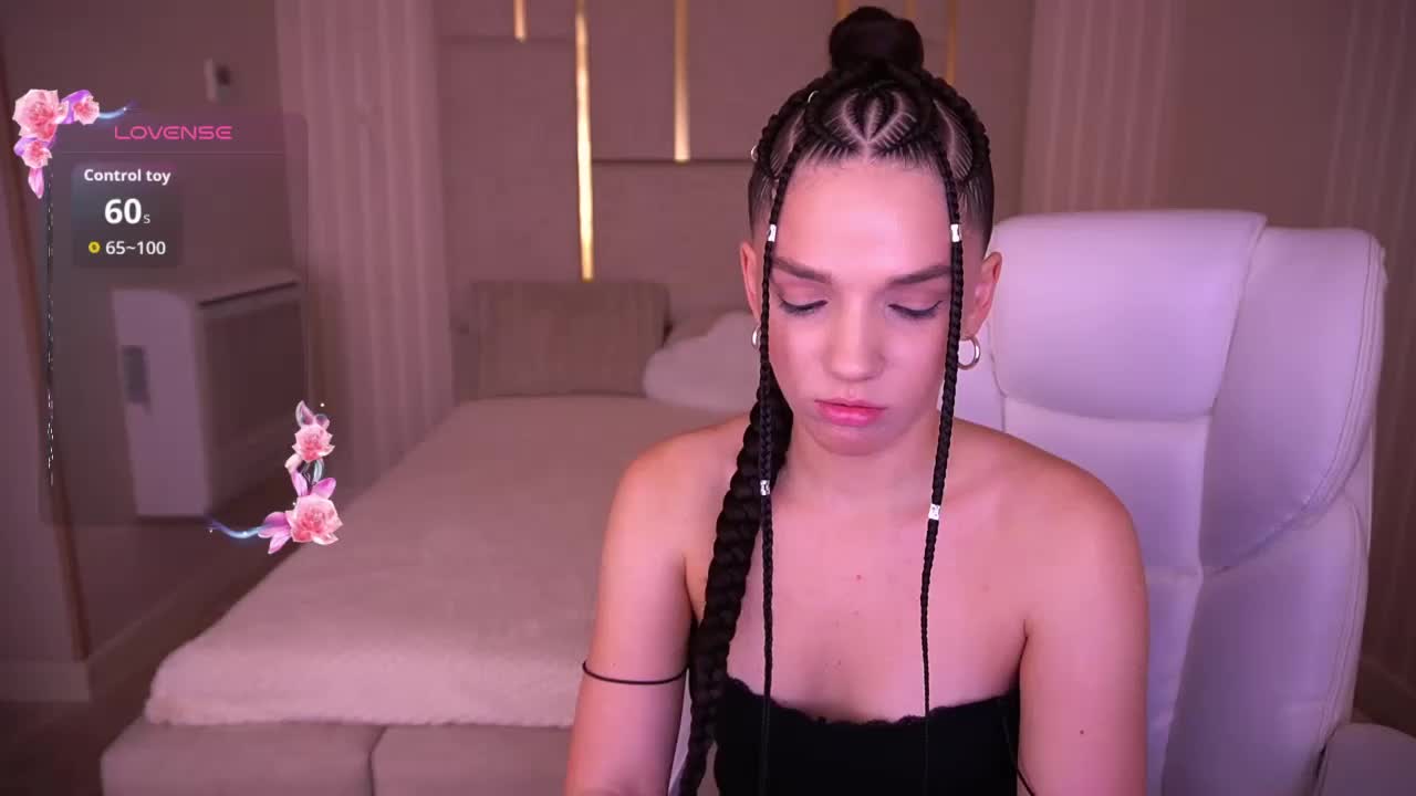 MirielleNymph Live Sex December 13, 2025