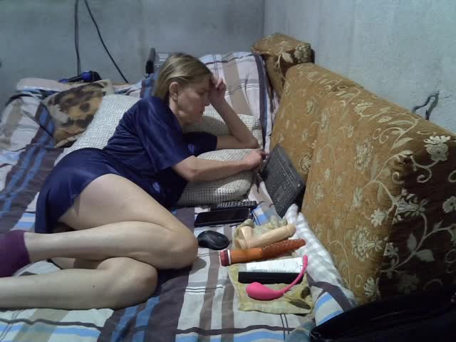 ptichka38 Live Sex November 22, 2025