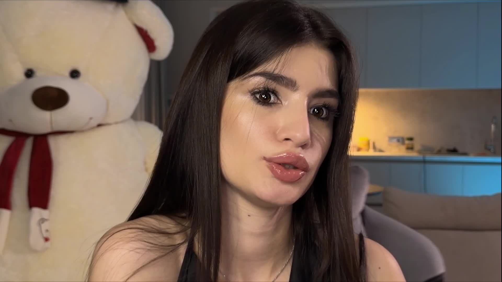 Sofi-Mi Live Sex December 13, 2025