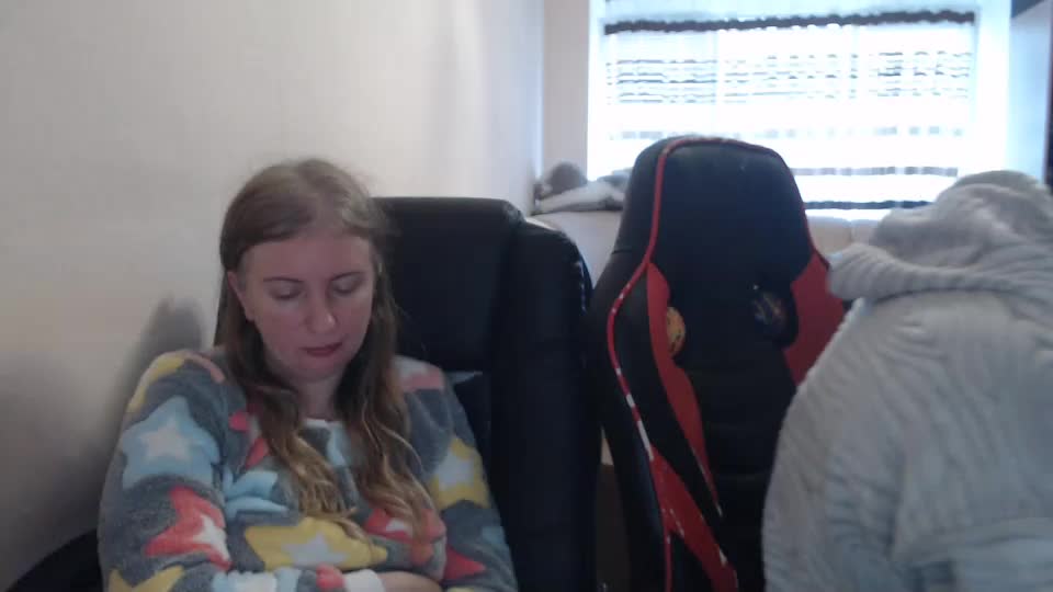 jenisandpeter Live Sex December 14, 2025