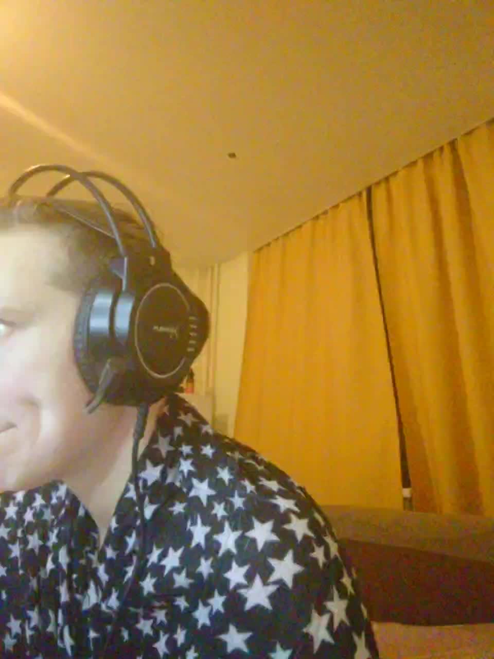 Magretta_Dering Live Sex December 13, 2025