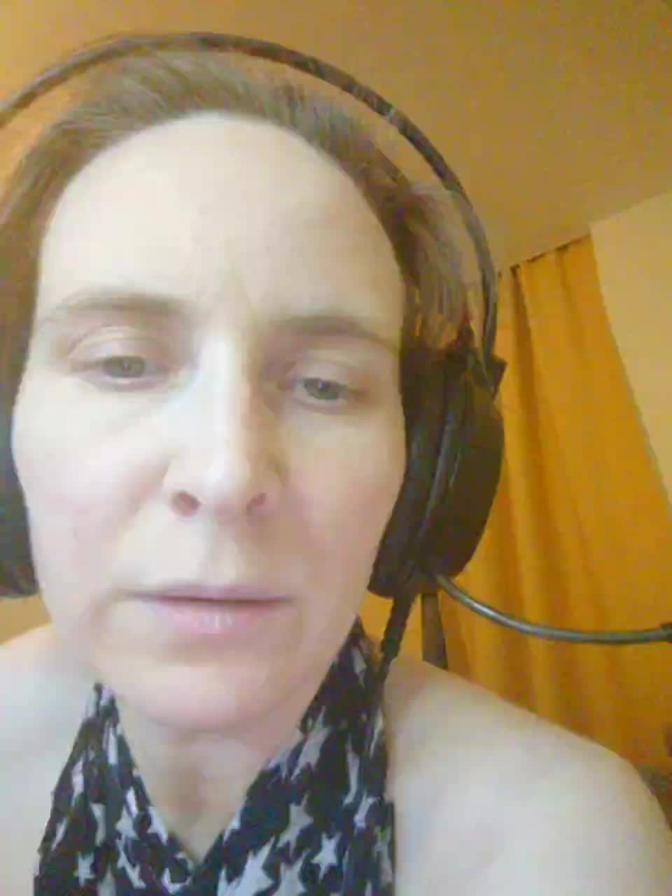 Magretta_Dering Live Sex December 13, 2025