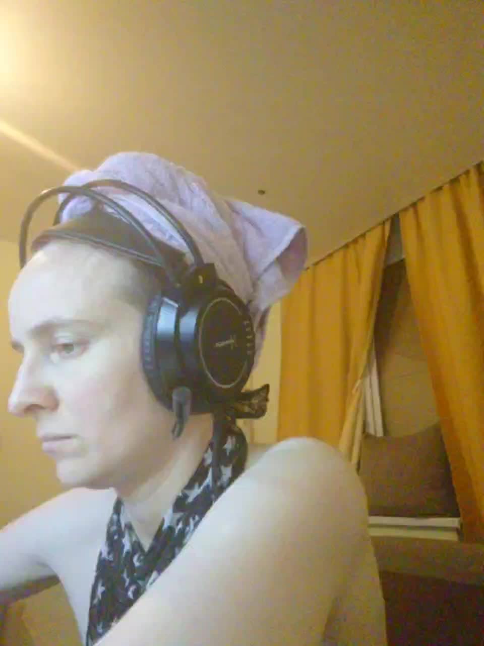 Magretta_Dering Live Sex December 13, 2025