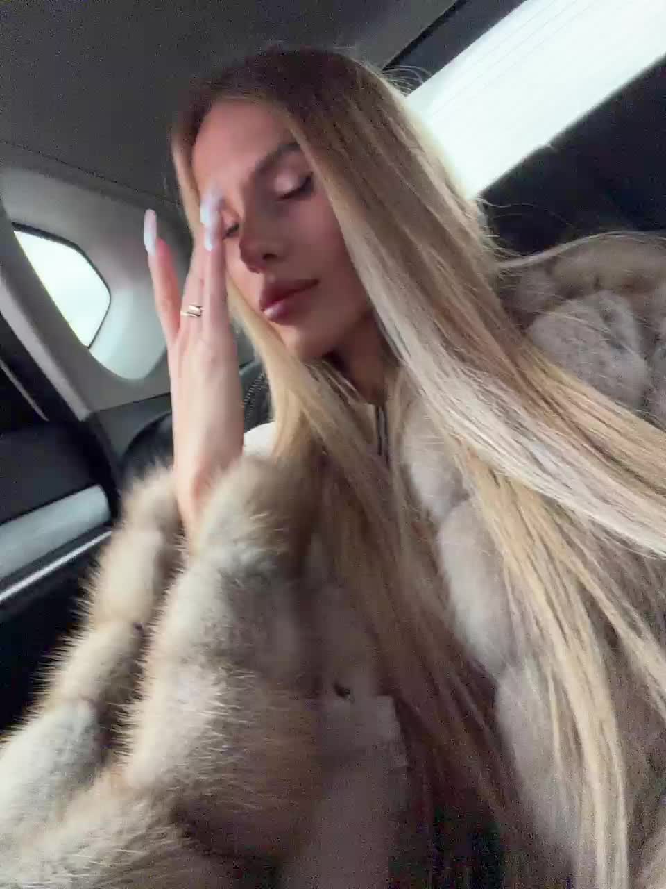 ALVUWKA Live Sex November 25, 2025