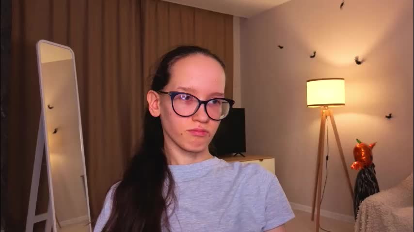 lynettebails Live Sex November 24, 2025