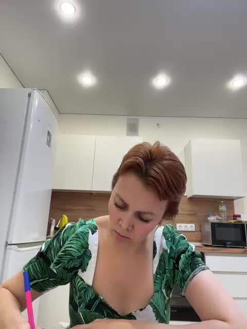 vik77777A Live Sex December 13, 2025