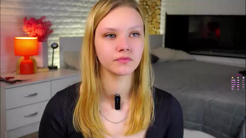 laurendarou Live Sex November 25, 2025