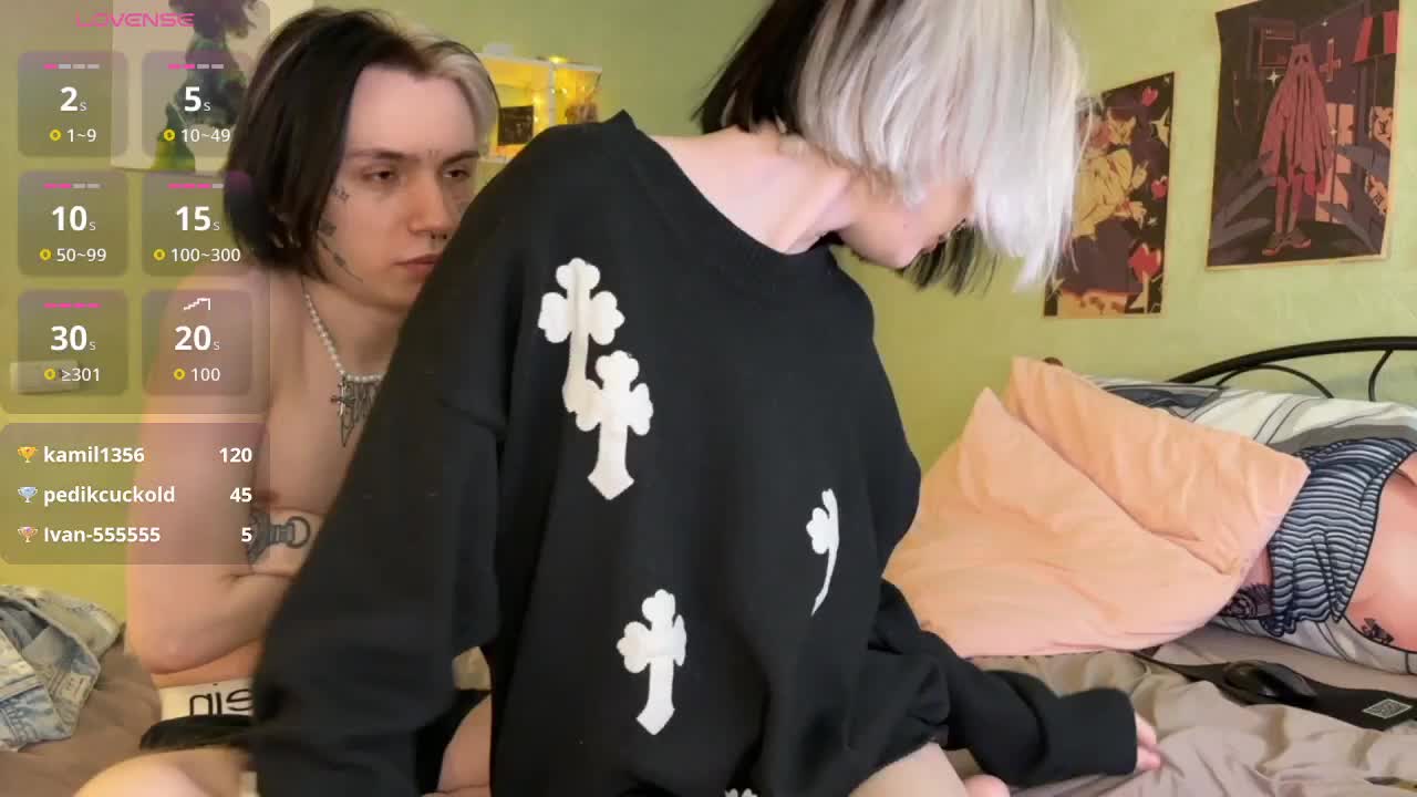 VeryRareTwins Live Sex November 22, 2025