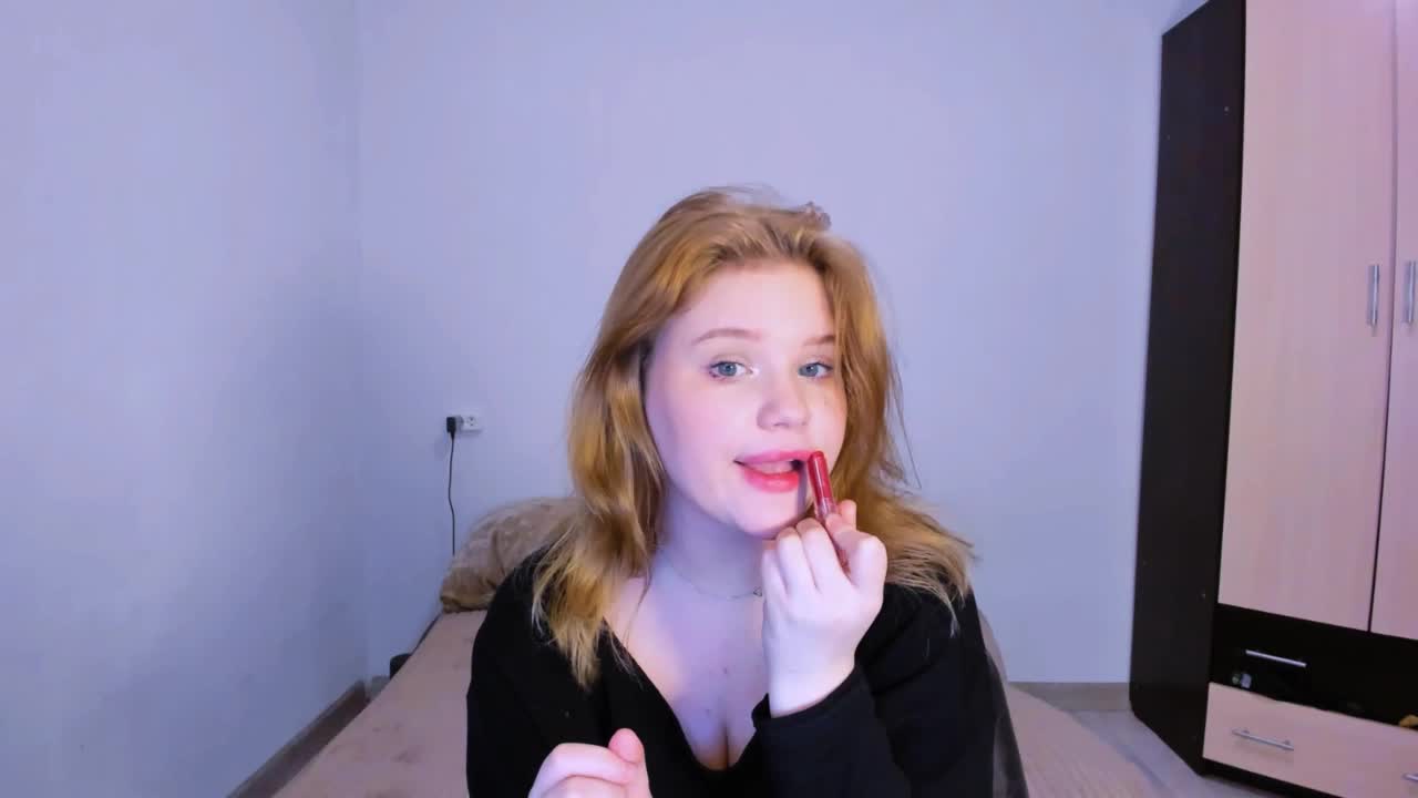 Lasey Live Sex December 13, 2025