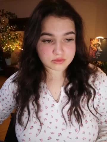 JuliaHesperaks Live Sex November 25, 2025