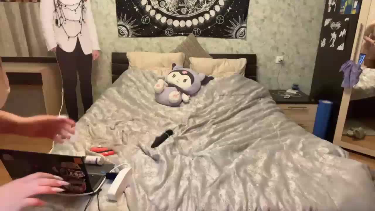 YoungAvenoso Live Sex December 13, 2025