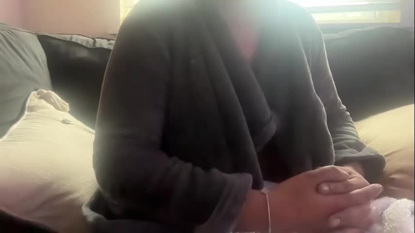 penutbutter691 Live Sex December 13, 2025