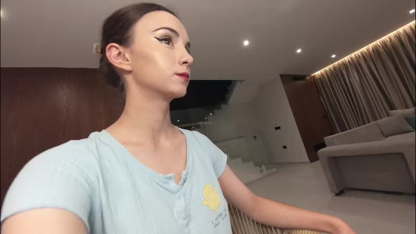 ehotlovea Live Sex December 13, 2025
