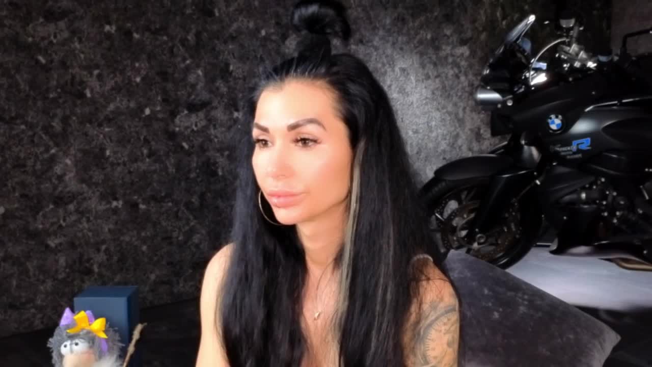 -BABAYAGA- Live Sex November 25, 2025