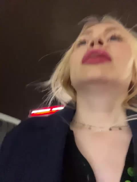 MirandaNow Live Sex December 14, 2025