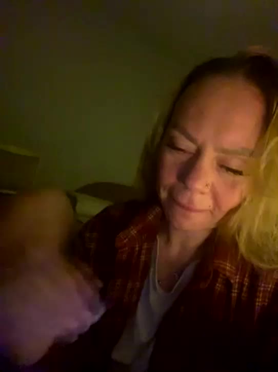 Alicexhoney Live Sex December 14, 2025
