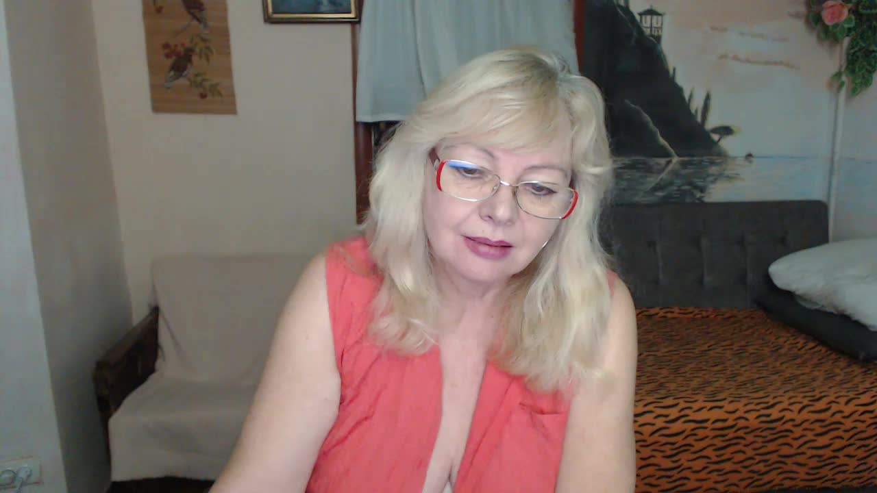 EvelynLoveShy Live Sex December 13, 2025