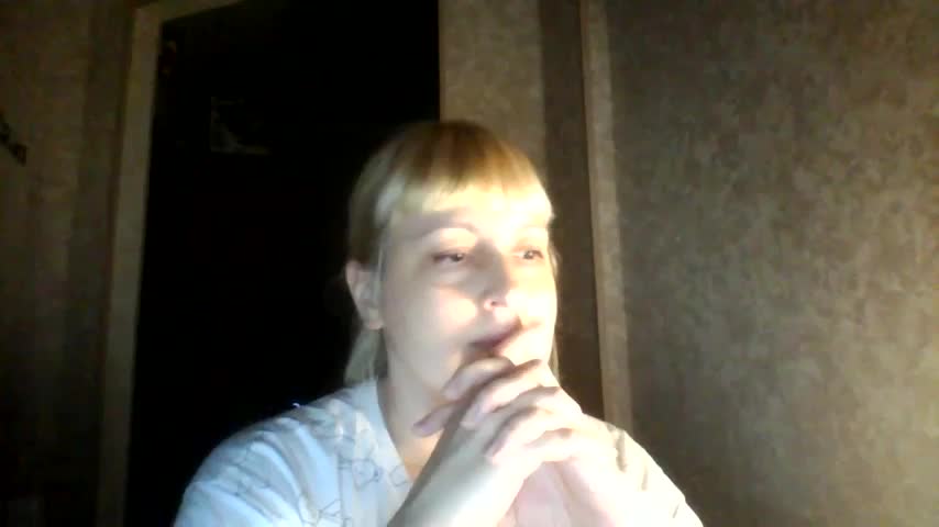 krisss2016 Live Sex December 13, 2025