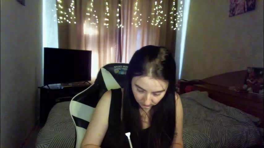 krisbadass Live Sex December 12, 2025