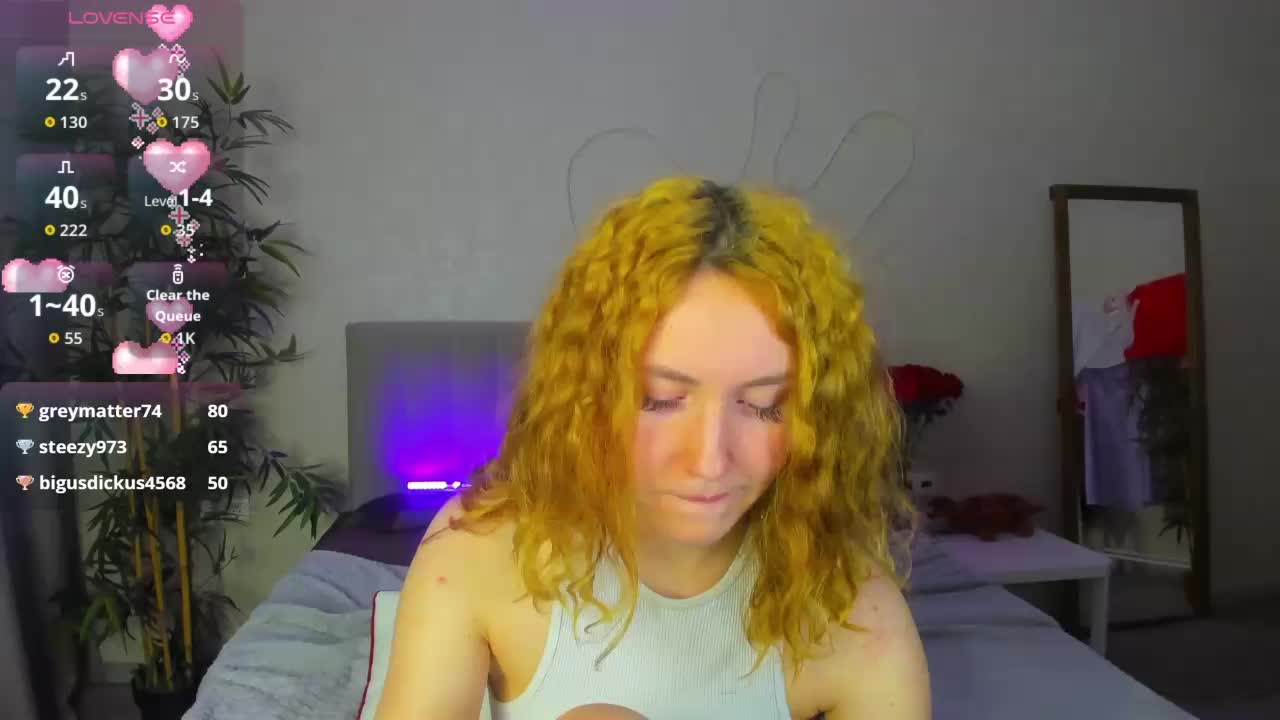 Luna-Go1d Live Sex December 13, 2025