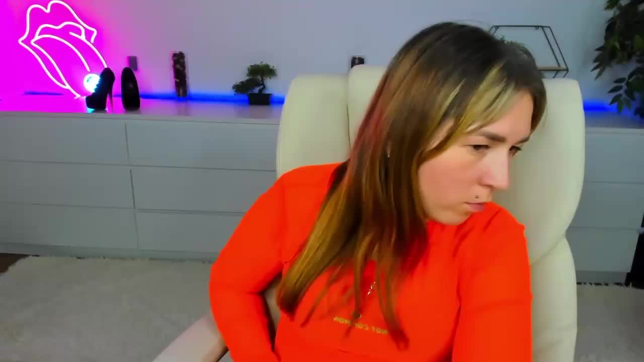 SofiiDarling Live Sex December 14, 2025