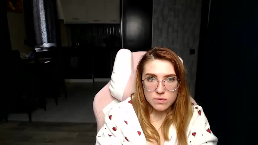 Reginasmilee Live Sex December 13, 2025