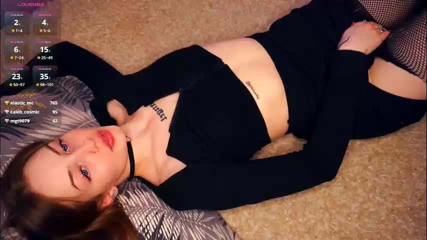 hip_hop_baby Live Sex December 14, 2025