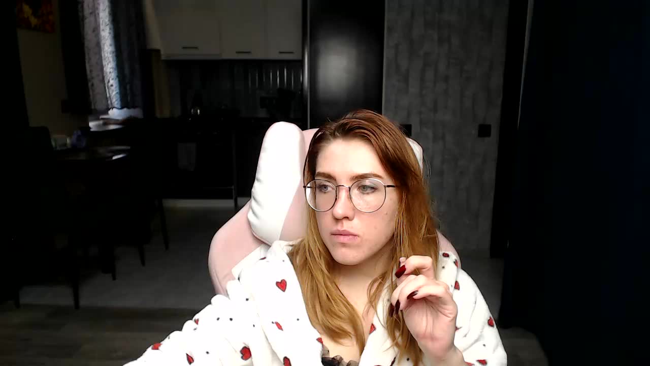 Regimasmile Live Sex December 13, 2025