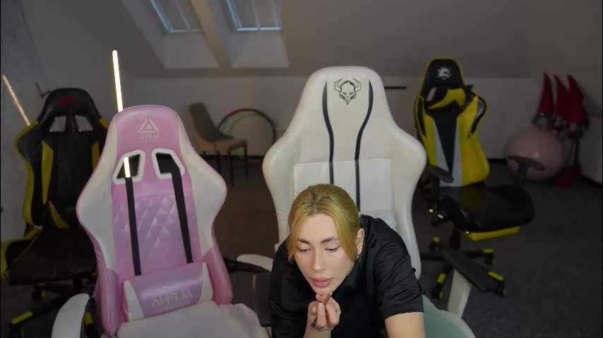 sheryl_elegance Live Sex December 14, 2025