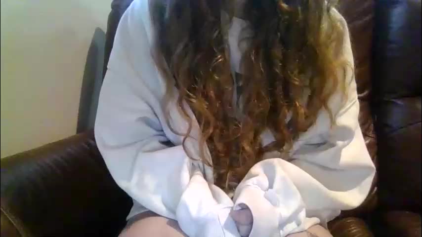 alliebearx Live Sex November 27, 2025